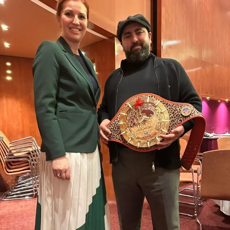 Oksana Semenishina – Boks Süpervizörü & WBC Yönetim Kurulu Üyesi