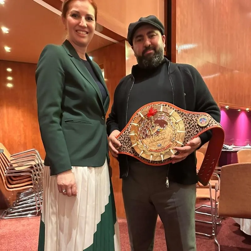 Oksana Semenishina – Boks Süpervizörü & WBC Yönetim Kurulu Üyesi